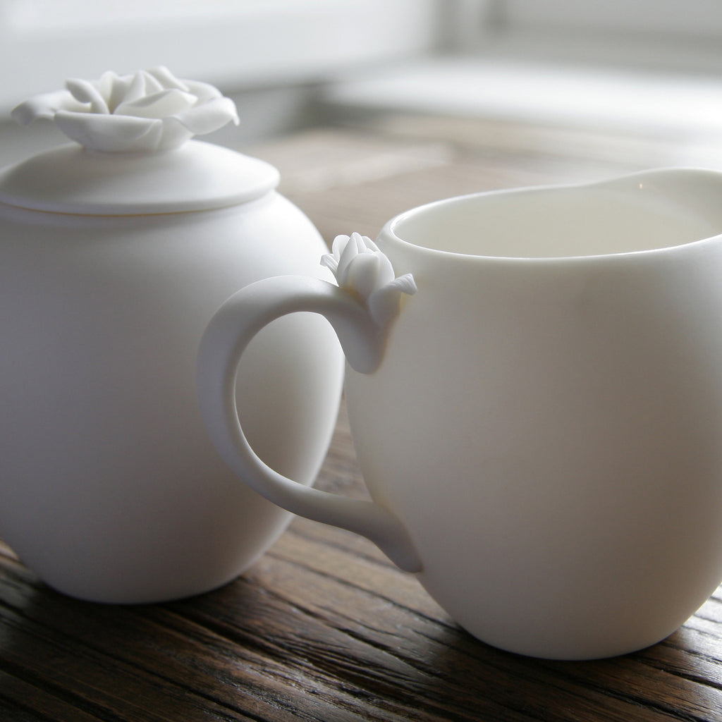 Rose Creamer & Sugar