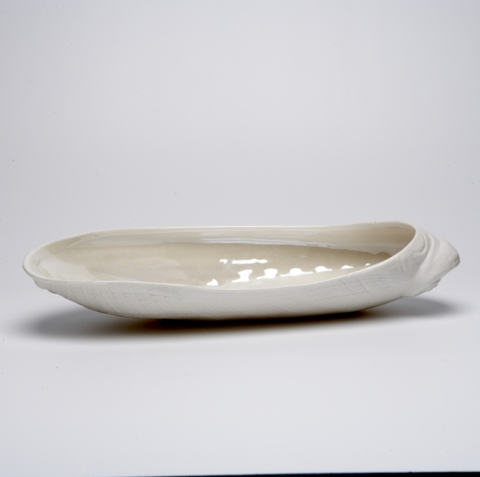 Oval Abelone Bowl, Pearl Glaze