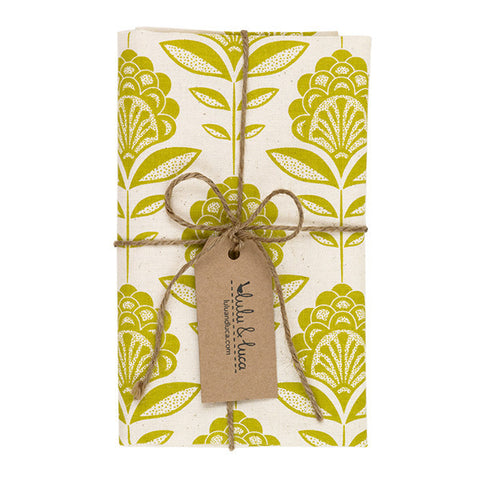 Peacock Flower Tea Towel In Lime
